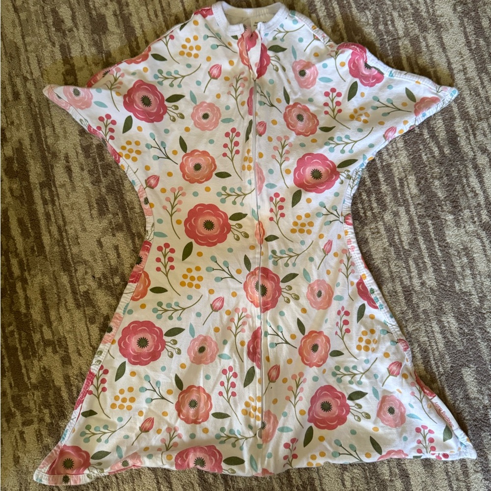 Floral zipadee zip EUC 4-8 months